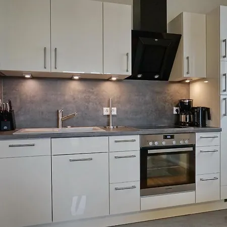 Daire Strandgefluester Büsum